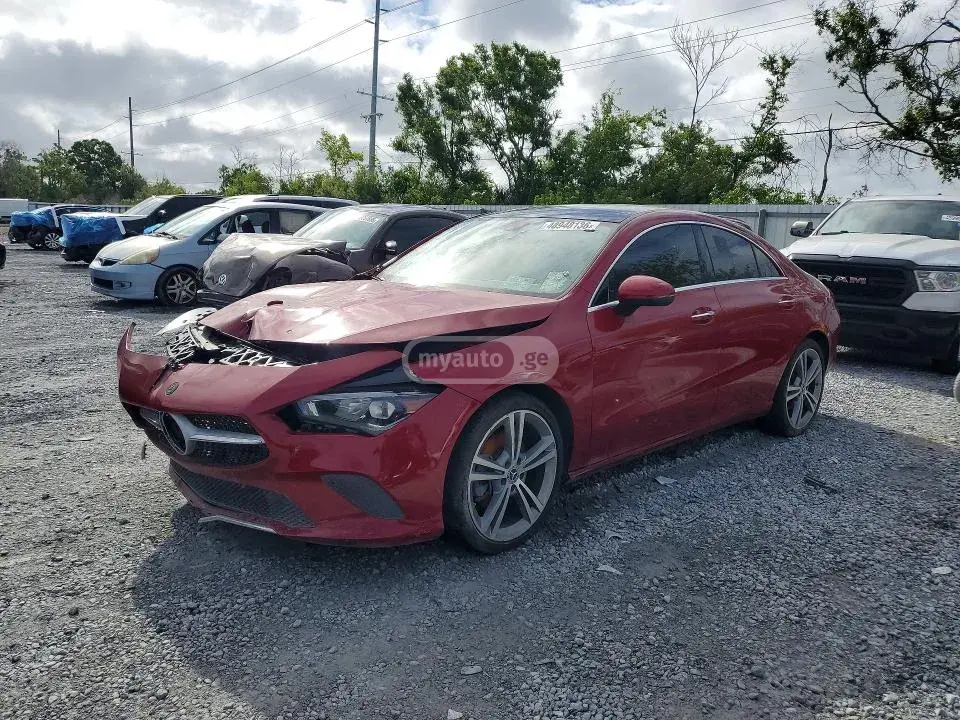 Mercedes-Benz CLA 250