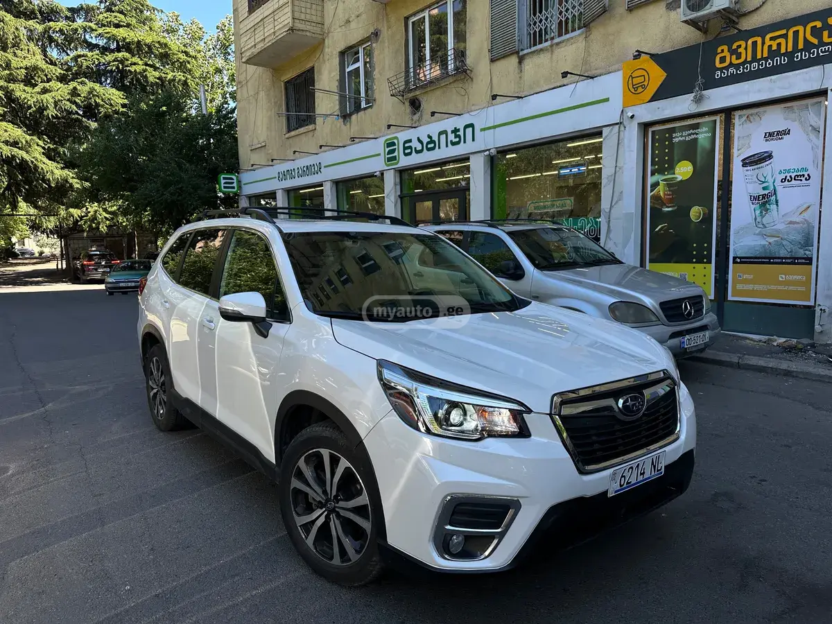 Subaru Forester 2021 — photo 2
