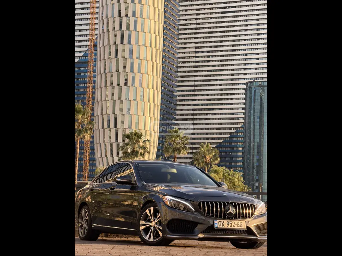 Mercedes-Benz C 300