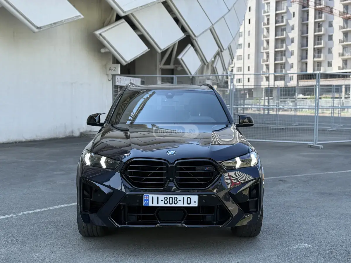 BMW X5 2022 — photo 2