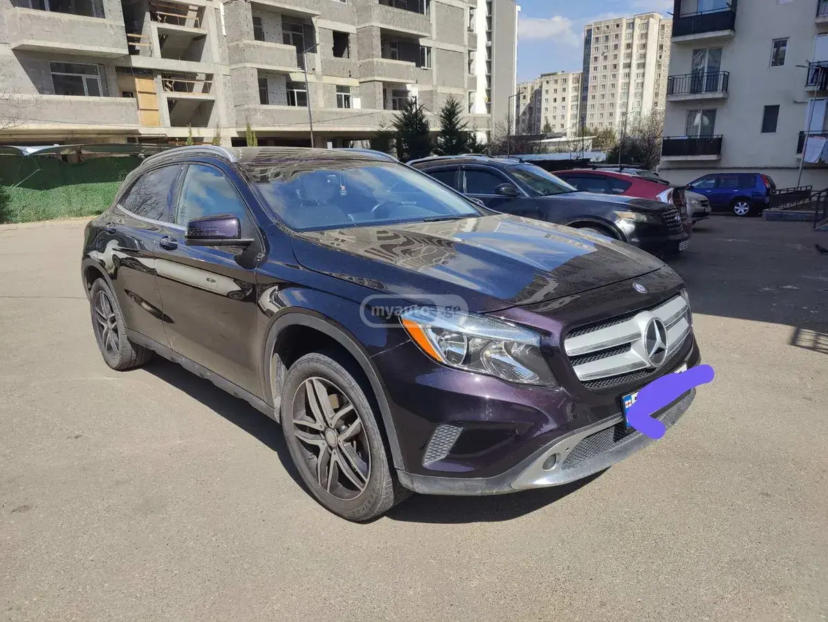 Mercedes-Benz GLA 250 2015 — photo 2