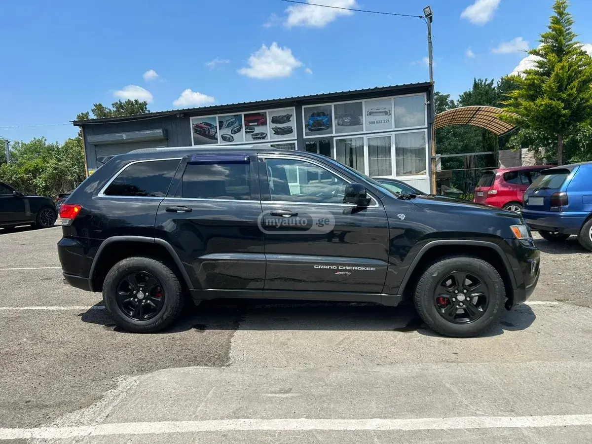 Jeep Grand Cherokee 2013 — photo 2