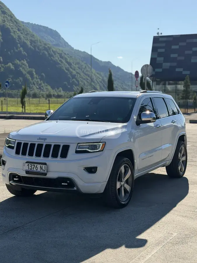 Jeep Grand Cherokee 2016 — photo 2
