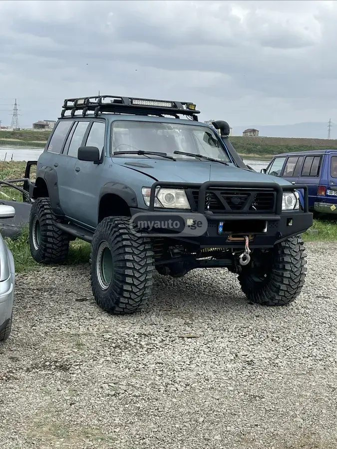 Nissan Patrol