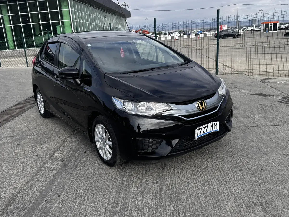 Honda Fit 2015 — photo 2