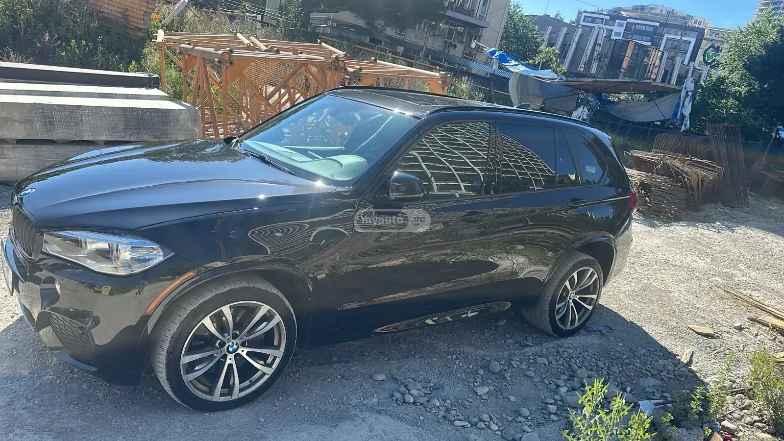 BMW X5 2015 — photo 2