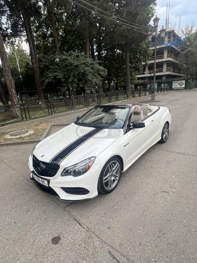 Mercedes-Benz E 550 2014 — photo 2