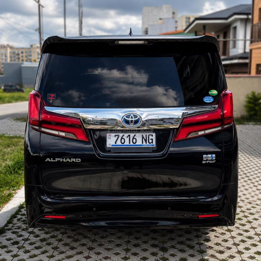 Toyota Alphard 2019 — photo 2