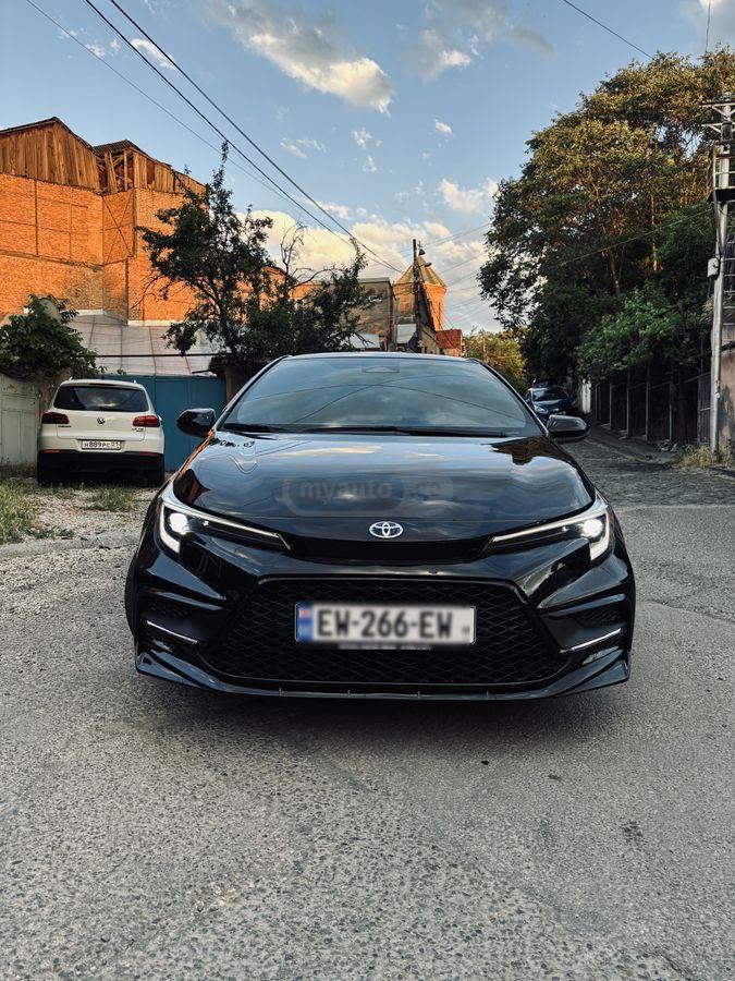 Toyota Corolla 2023 — photo 2