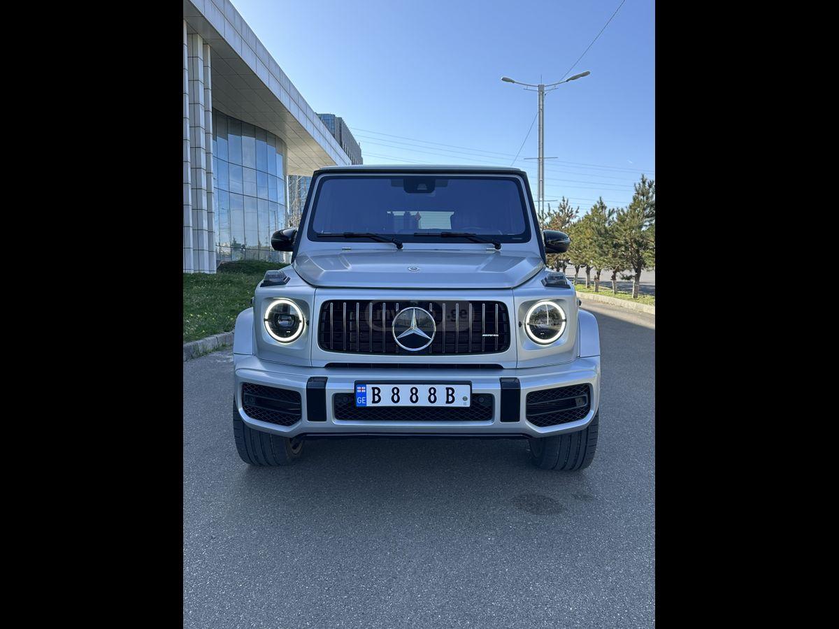 Mercedes-Benz G 550