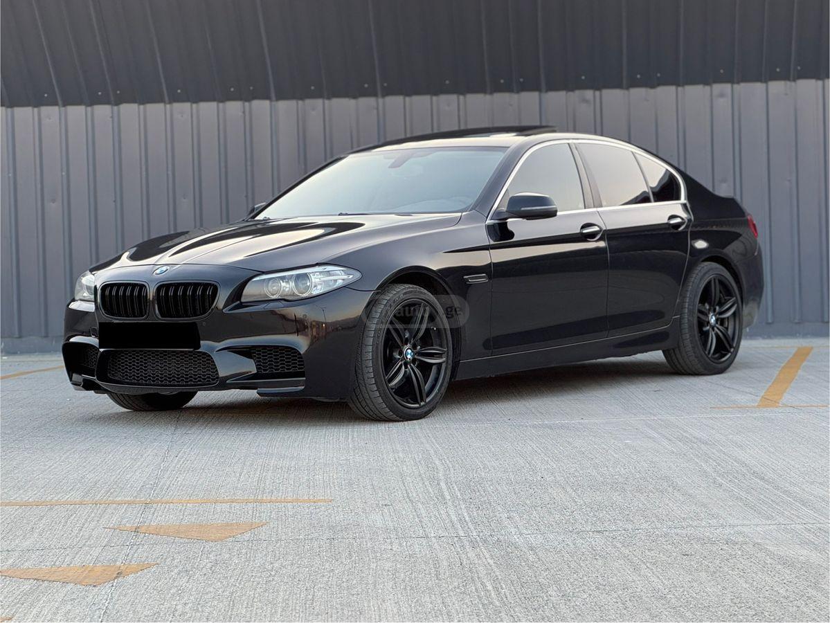 BMW 528