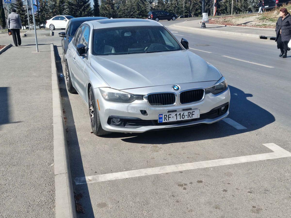 BMW 320 2015 — photo 2
