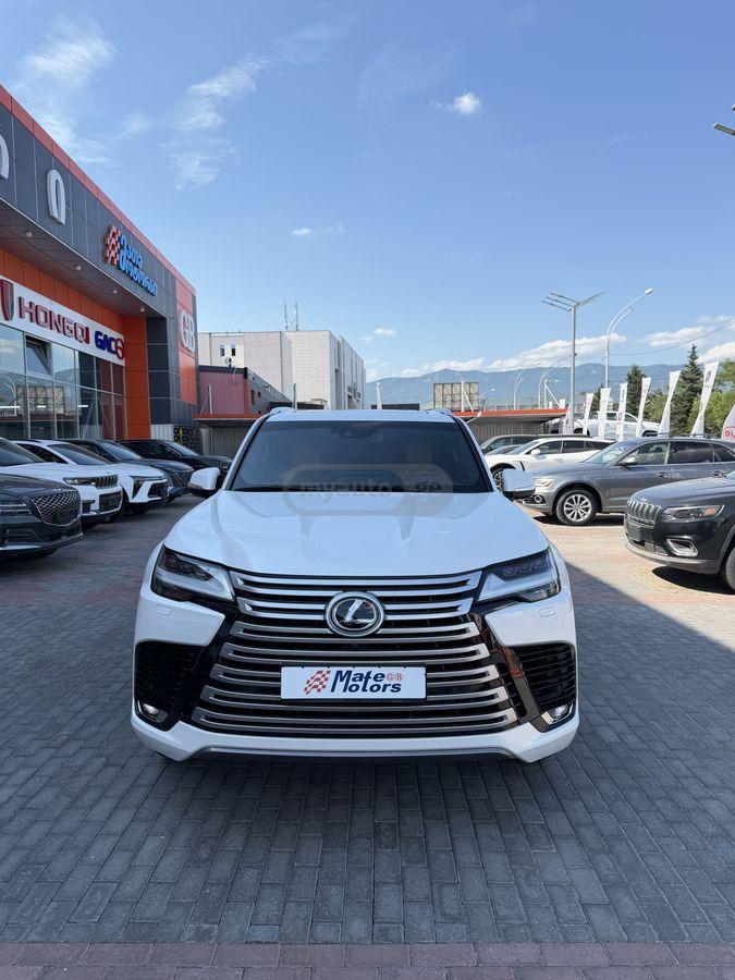 Lexus LX 500 2022 — photo 2