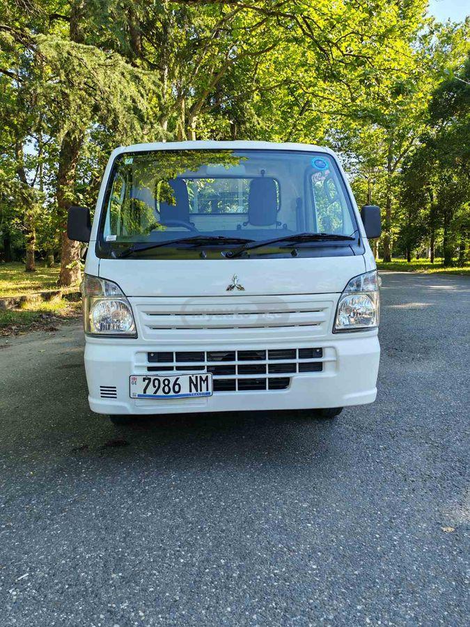 Mitsubishi Minicub