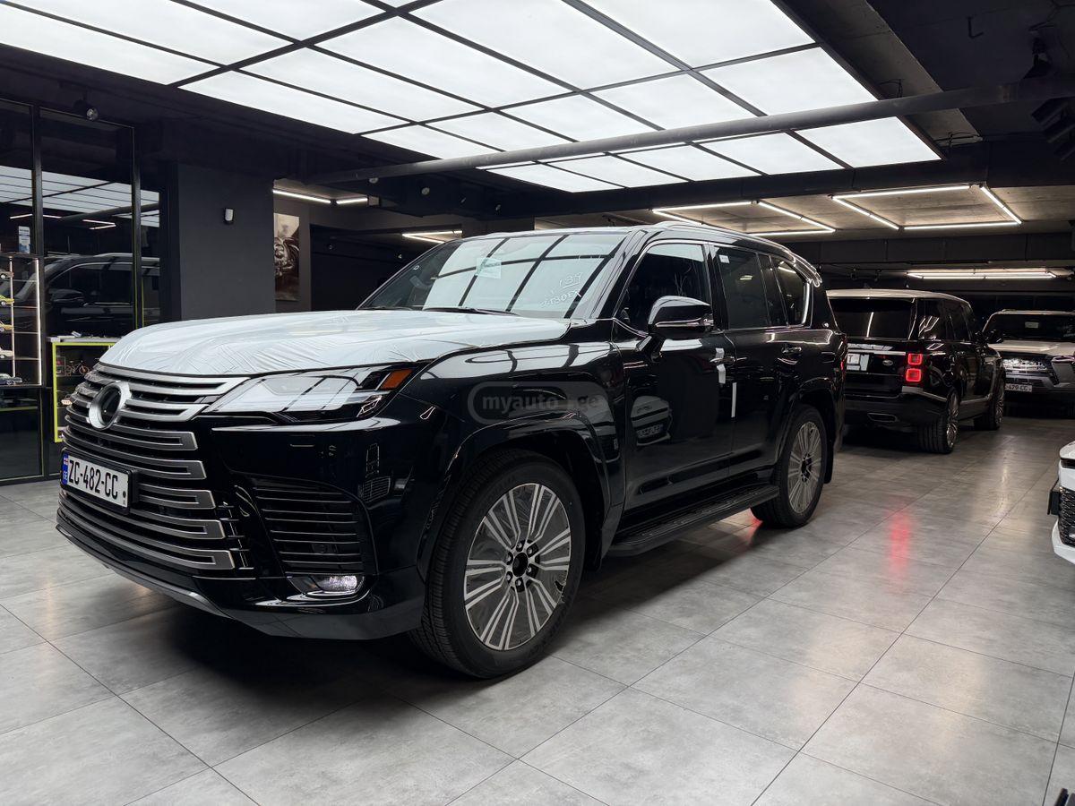 Lexus LX 500 2026 — photo 2