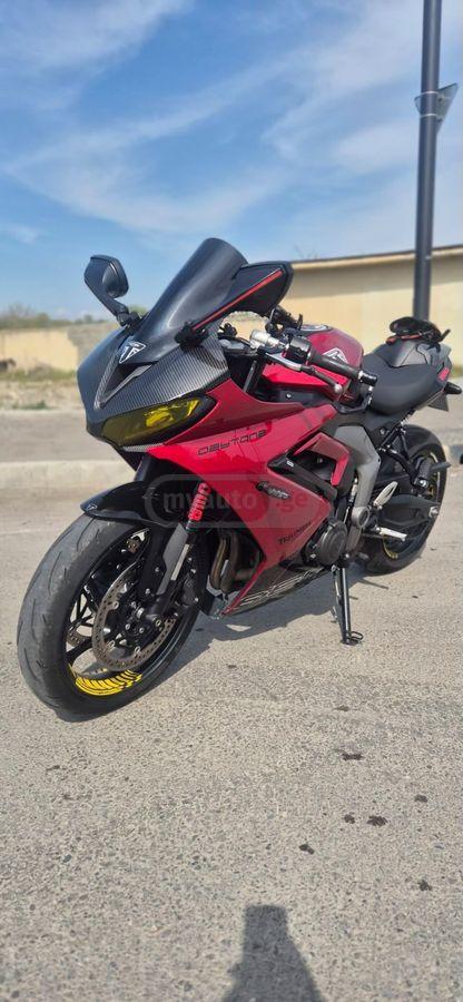Triumph Daytona 675 2024 — photo 2