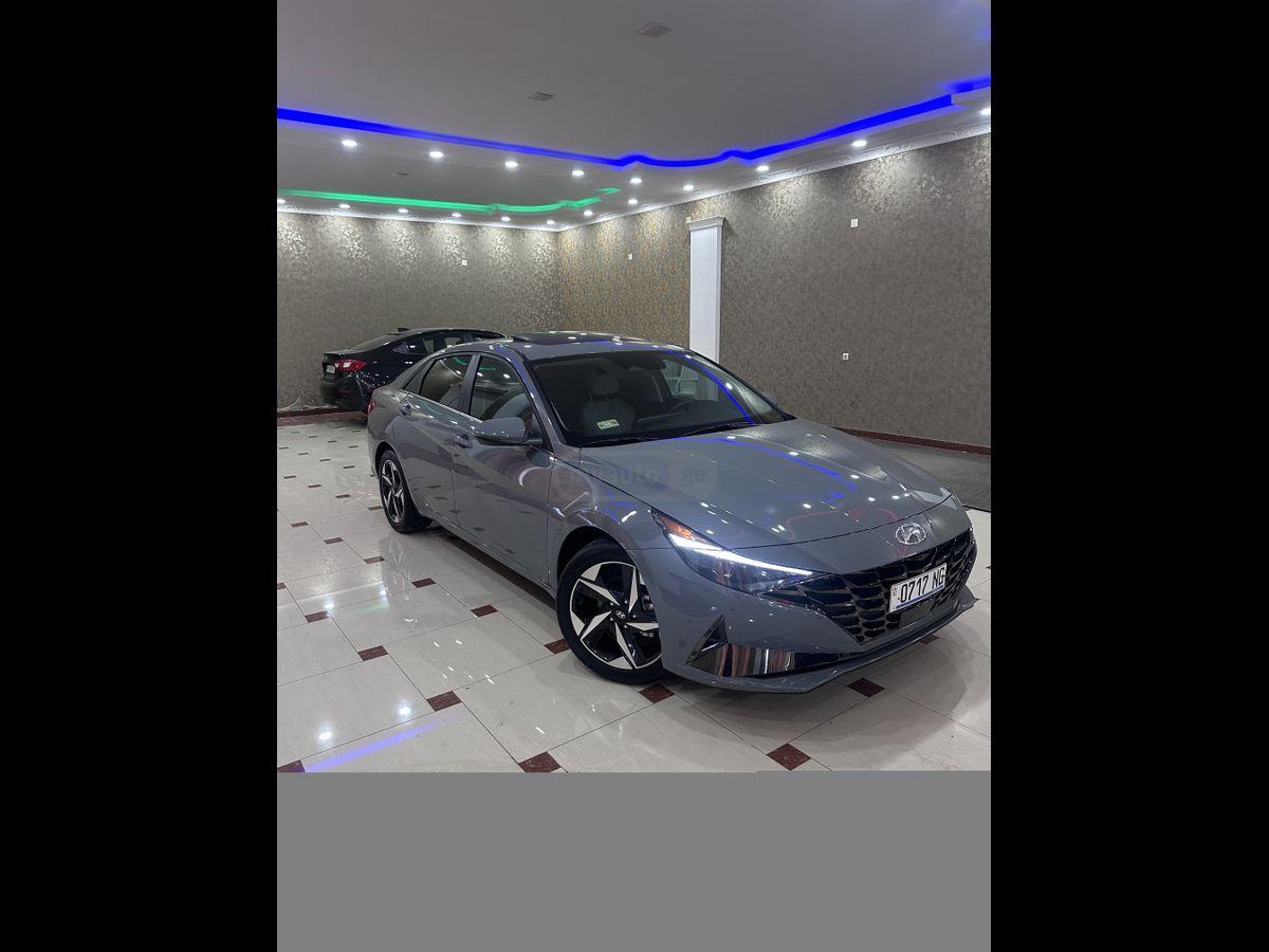 Hyundai Elantra 2022 — photo 2
