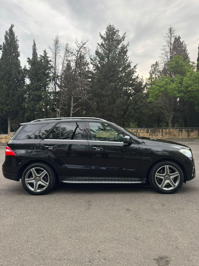 Mercedes-Benz ML 350 2013 — photo 2