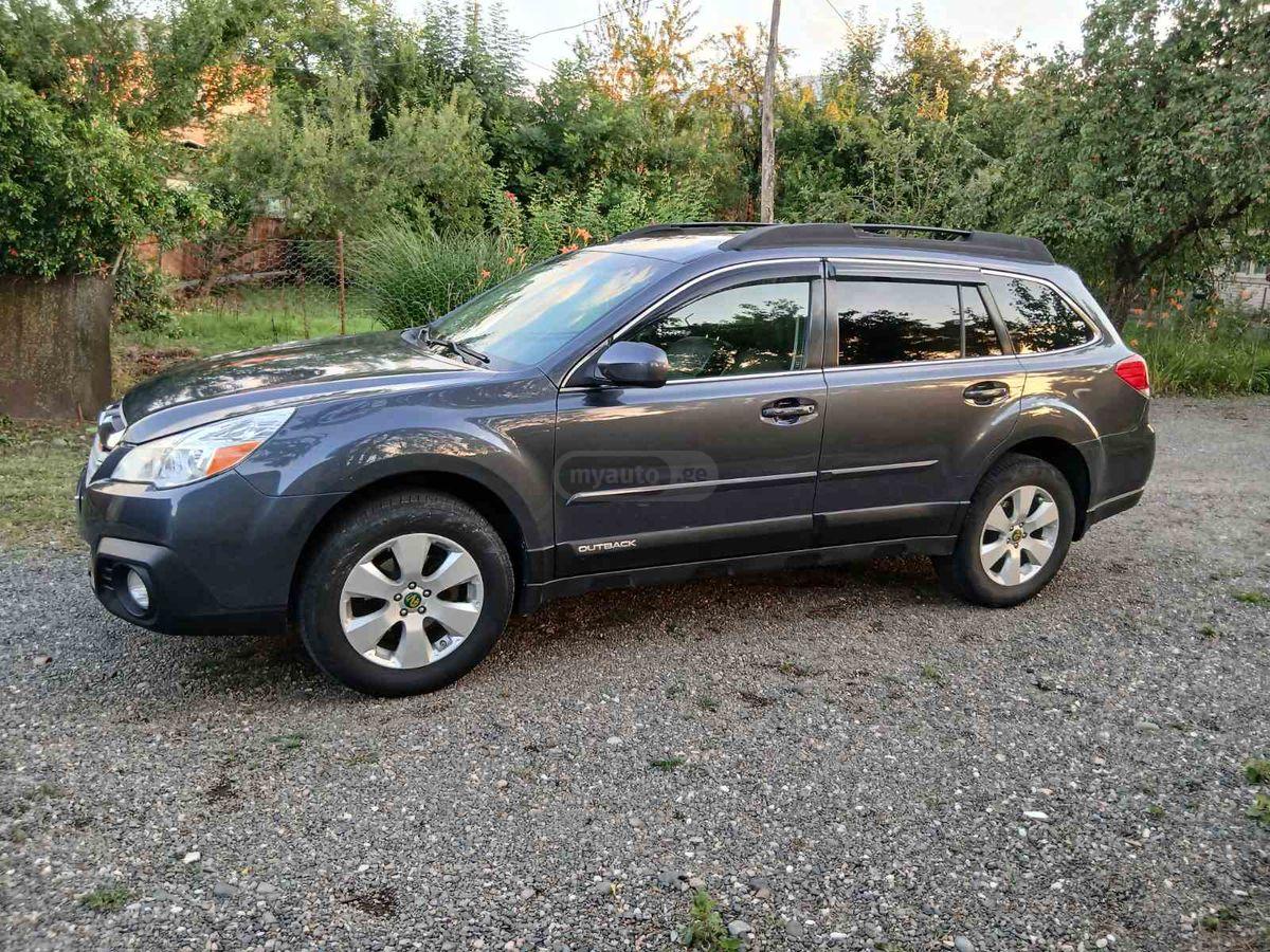 Subaru Outback 2013 — photo 2