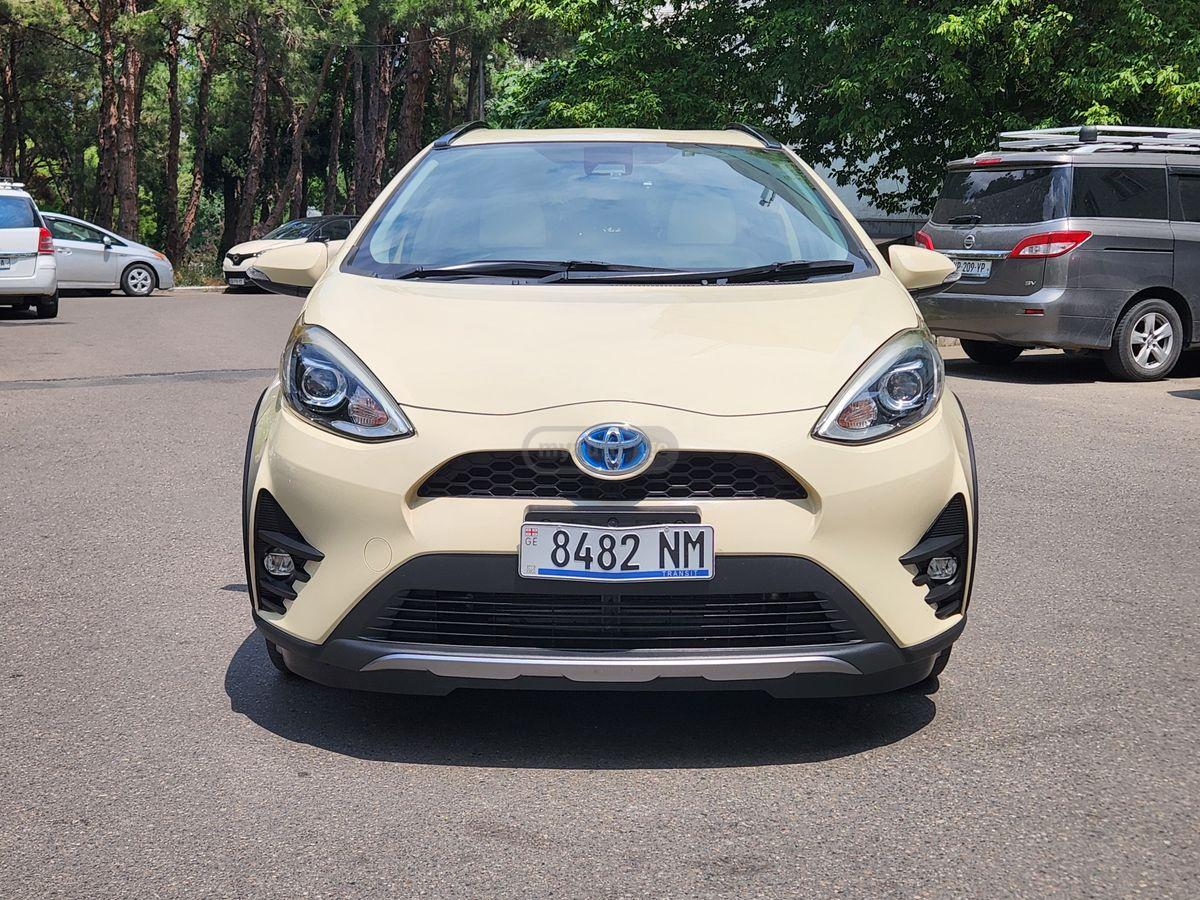 Toyota Aqua 2018 — photo 2