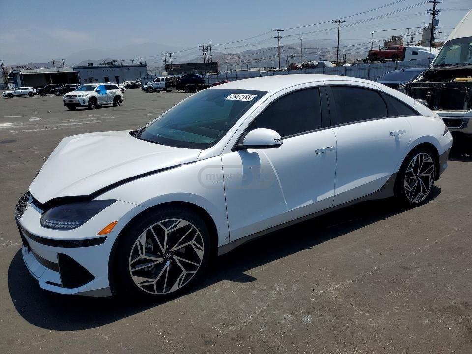 Hyundai Ioniq 6