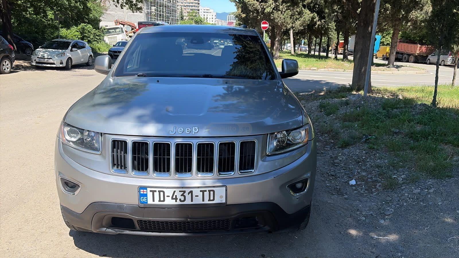 Jeep Grand Cherokee 2016 — photo 2