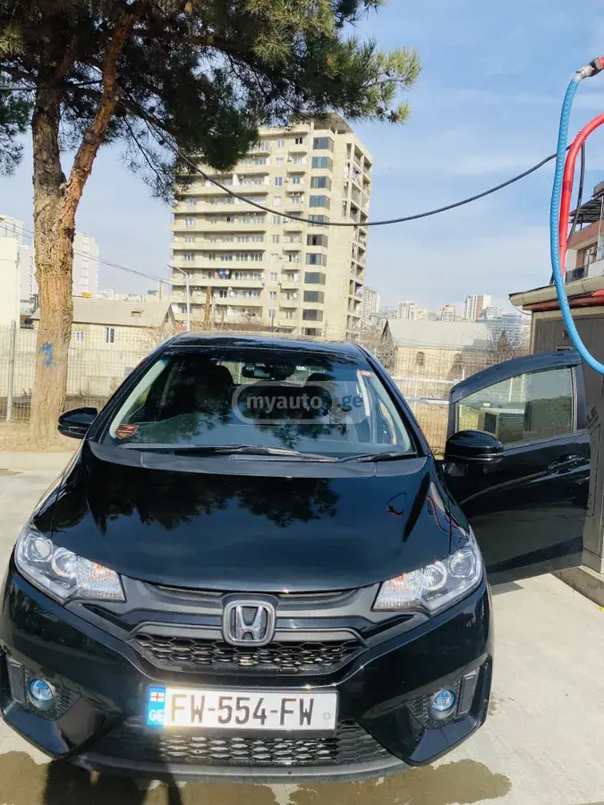 Honda Fit 2016 — photo 2