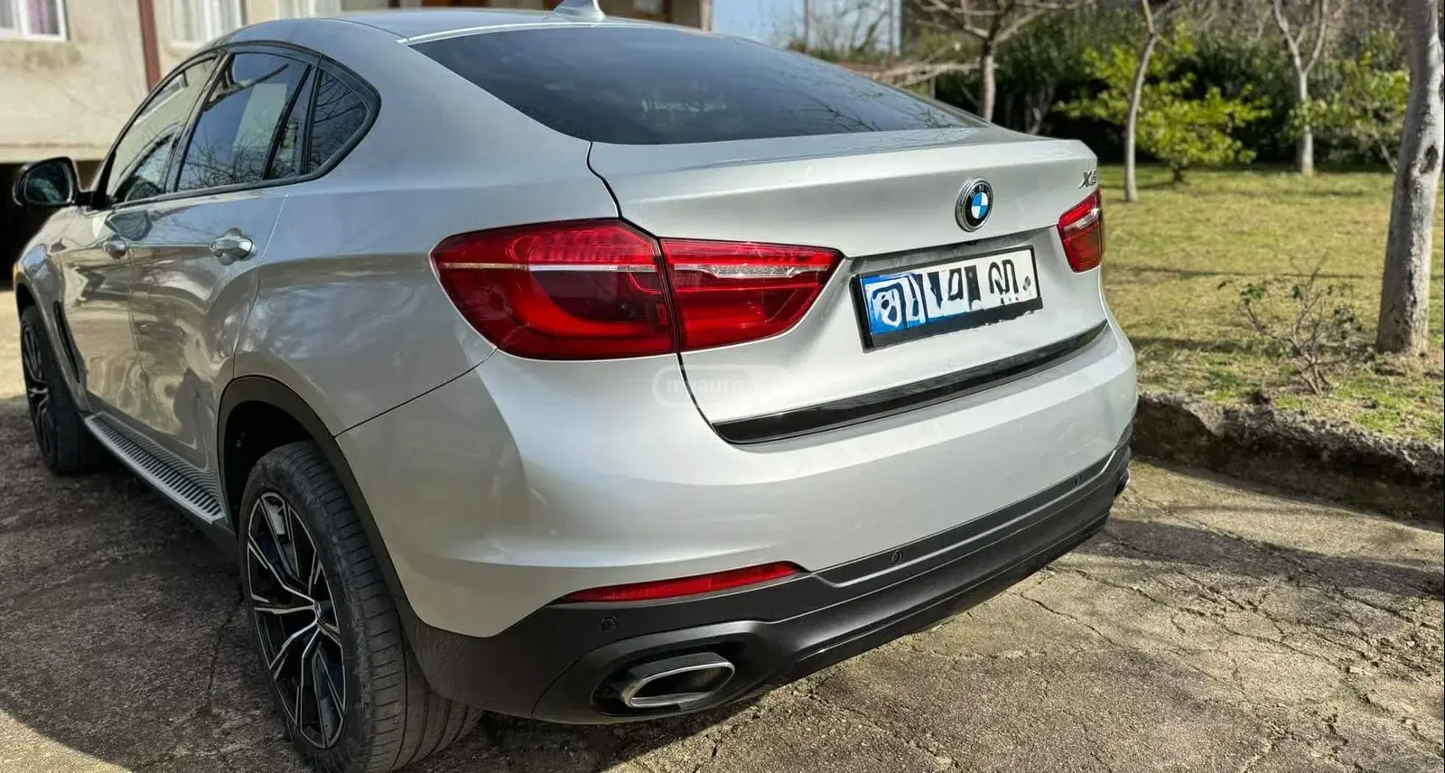 BMW X6 2017 — photo 2