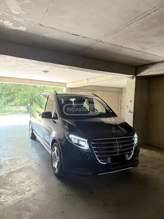 Mercedes-Benz V 300
