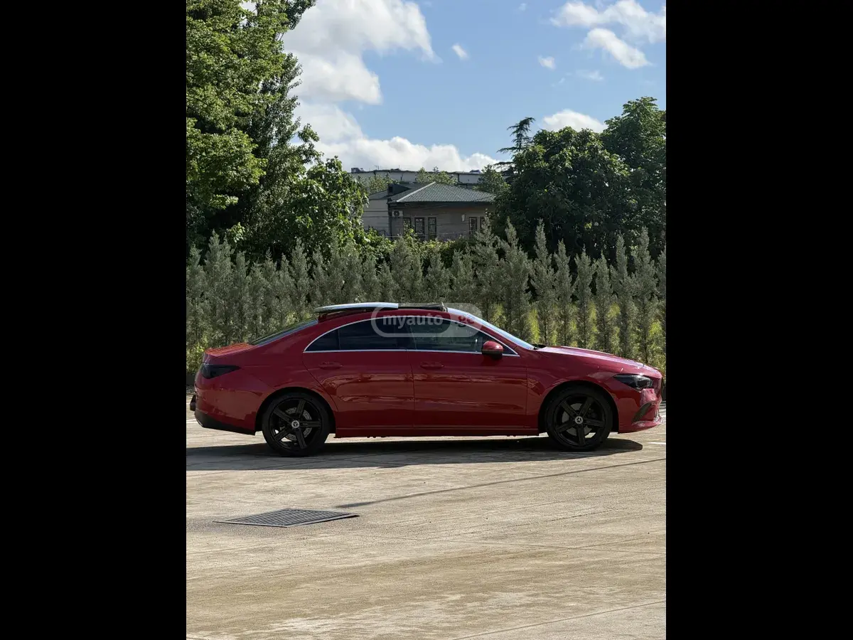 Mercedes-Benz CLA 250
