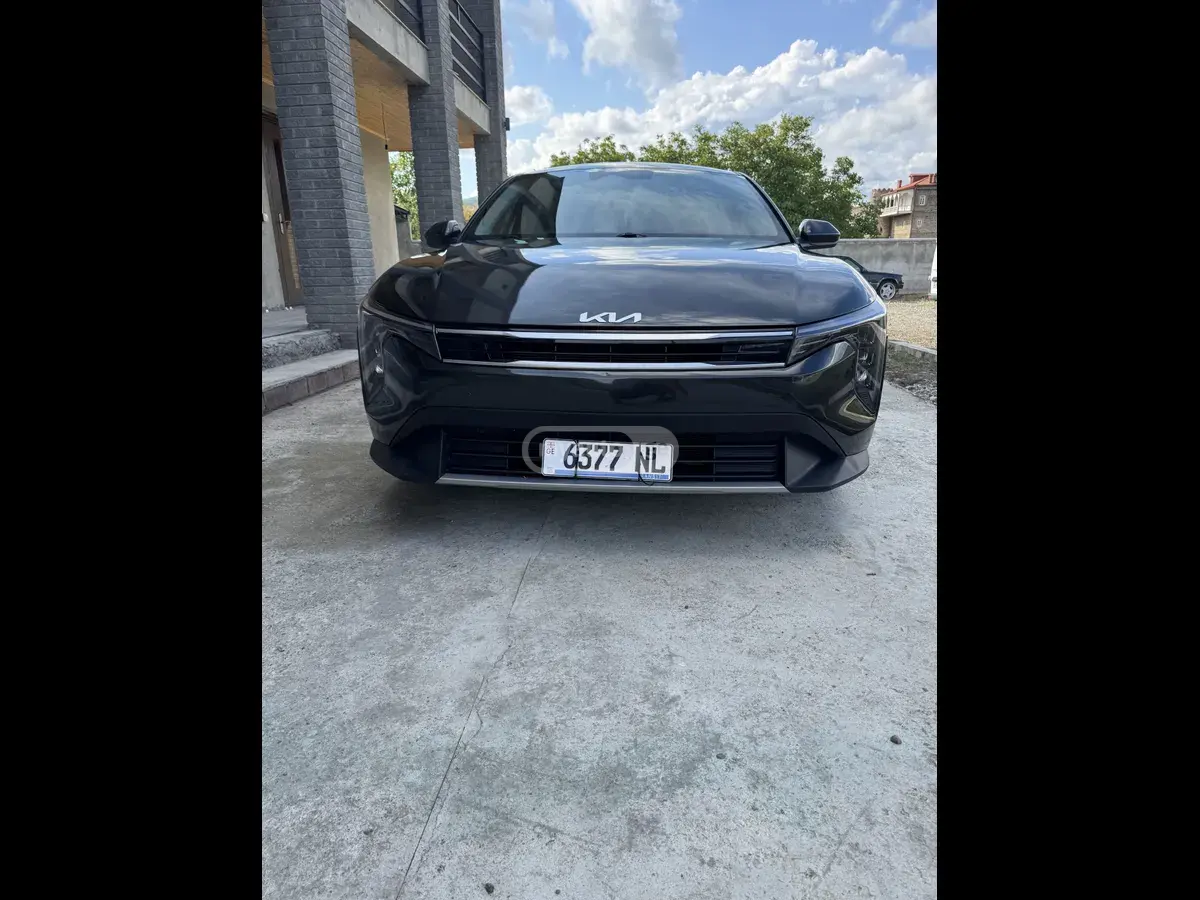 Kia K4