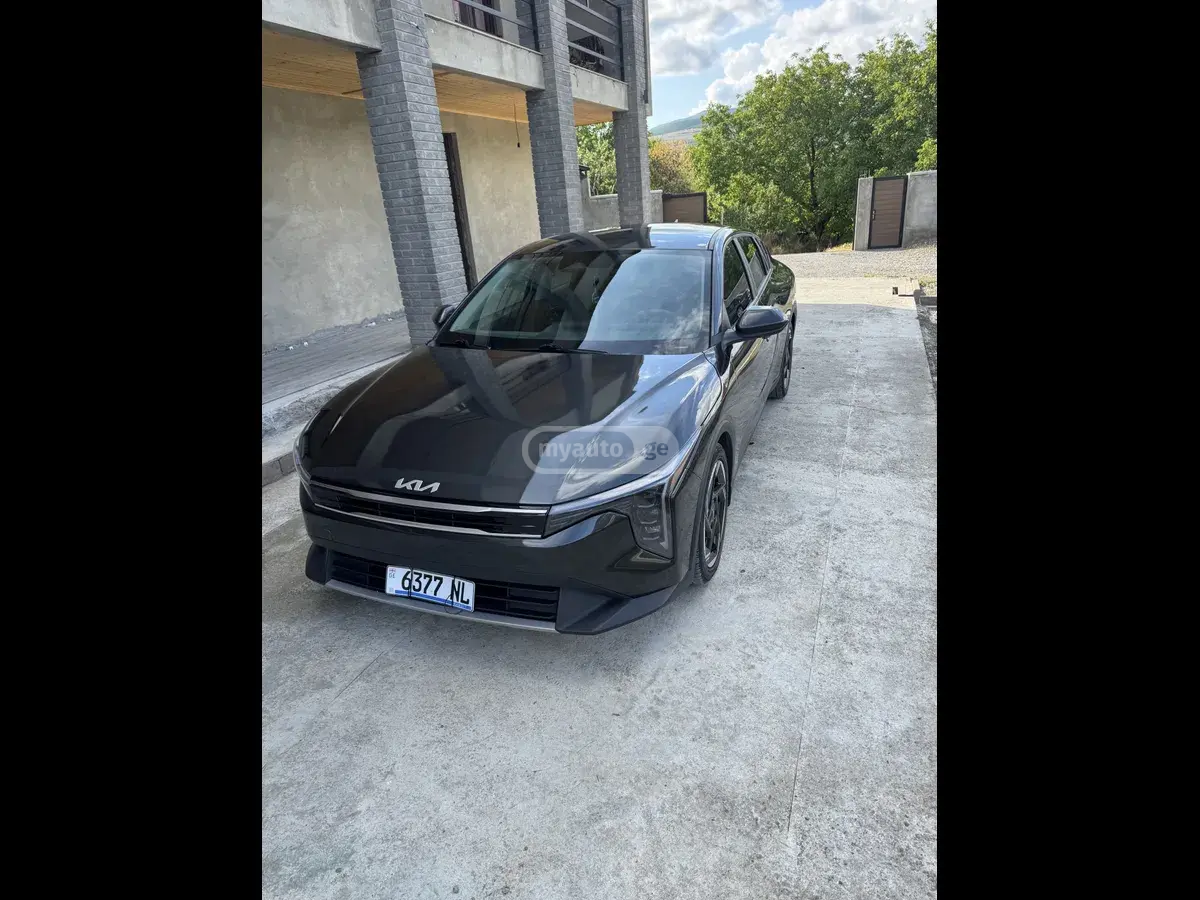 Kia K4 2025 — photo 2
