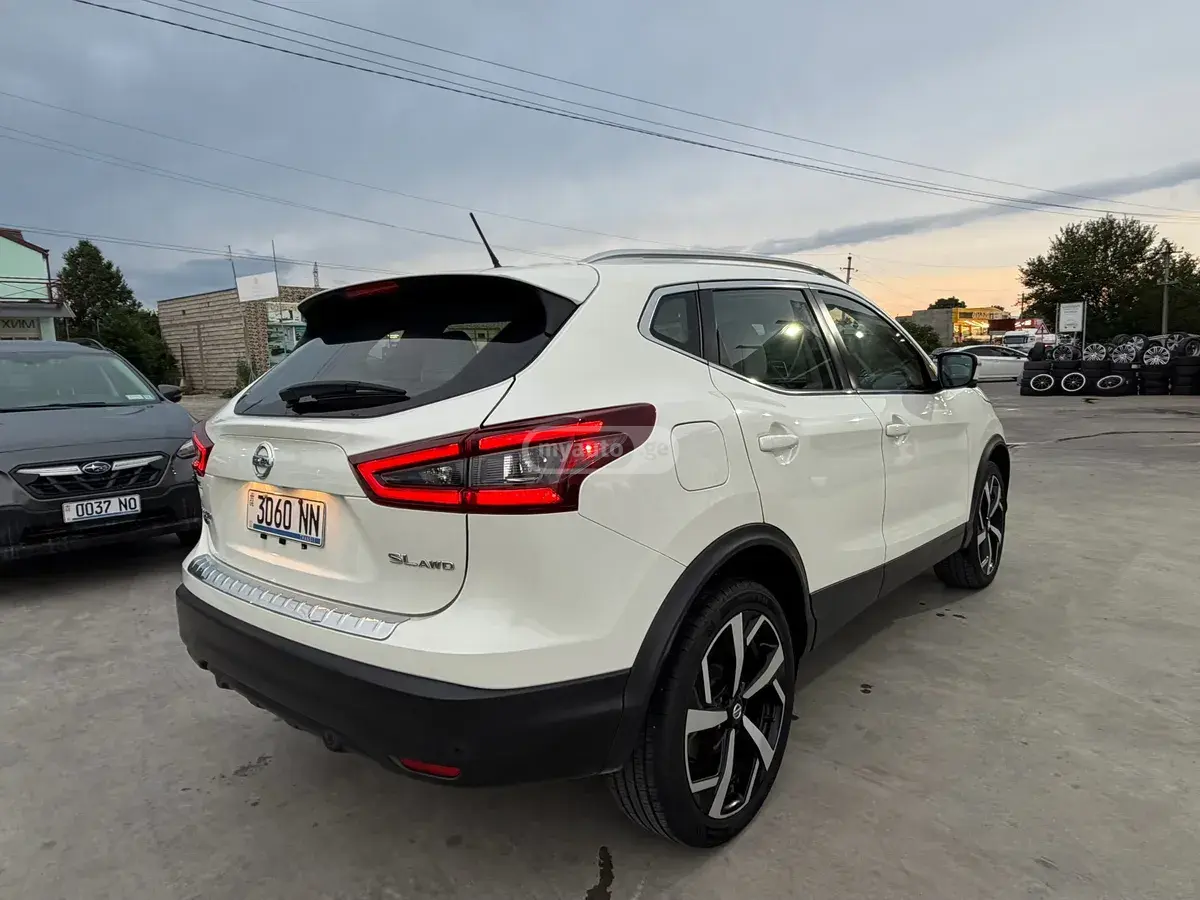 Nissan Rogue Sport 2022 — photo 2
