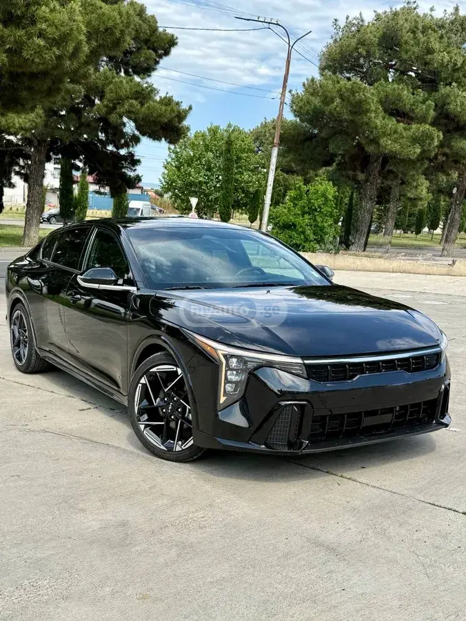 Kia K4 2025 — photo 2