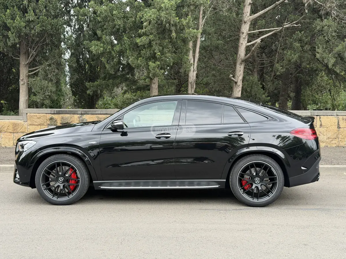 Mercedes-Benz GLE 53 2026 — photo 2