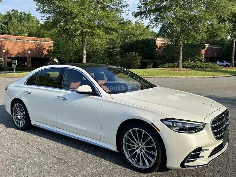 Mercedes-Benz S 580 2023 — photo 2