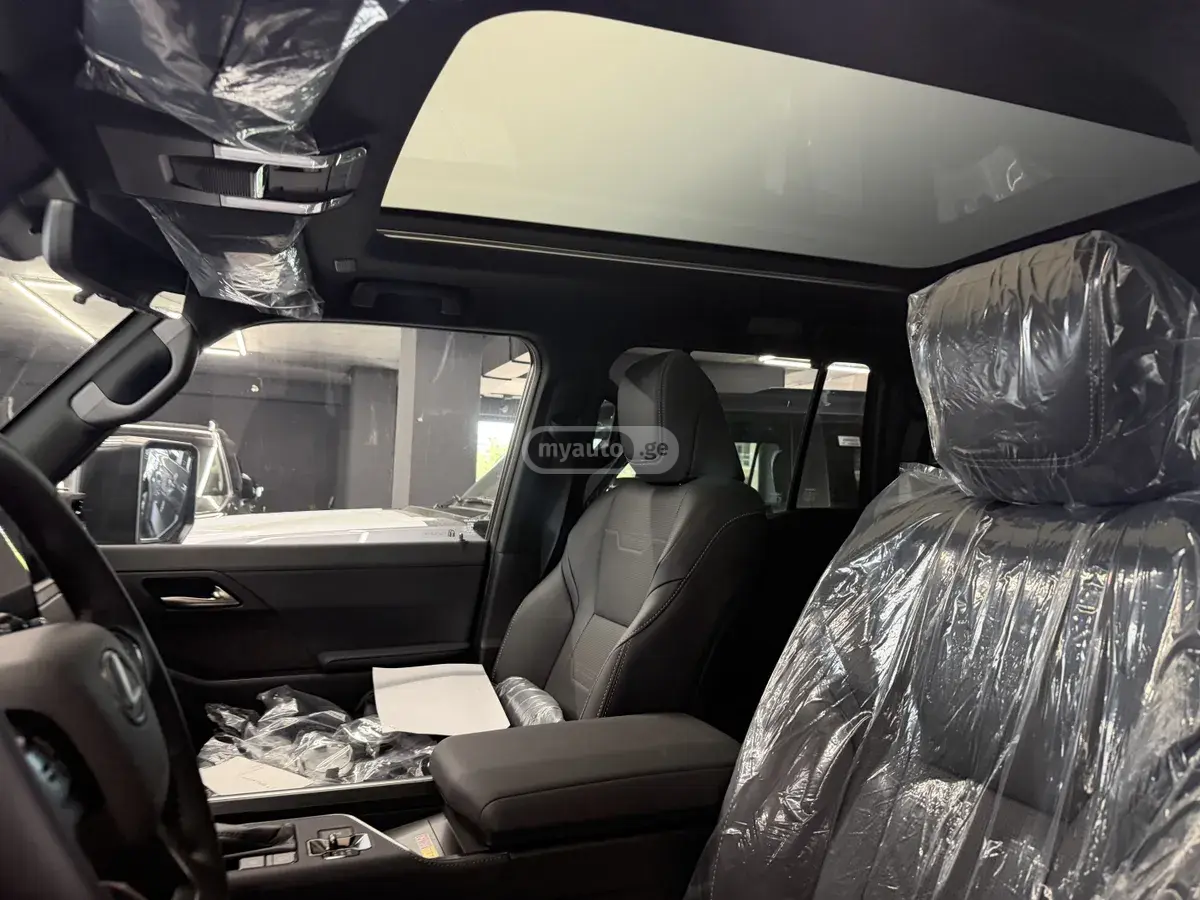 Lexus GX 550 2026 — photo 2