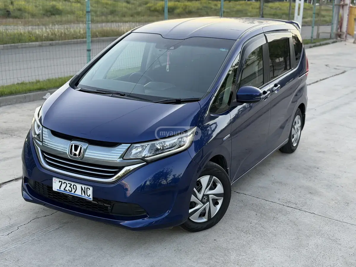 Honda Freed 2017 — photo 2