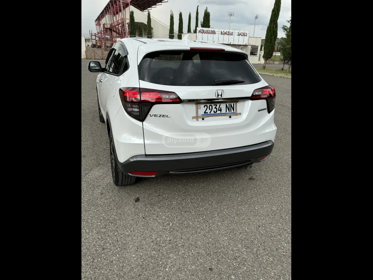 Honda Vezel 2020 — photo 2