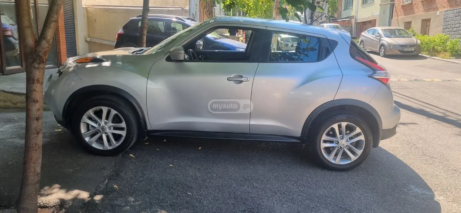 Nissan Juke 2015 — photo 2