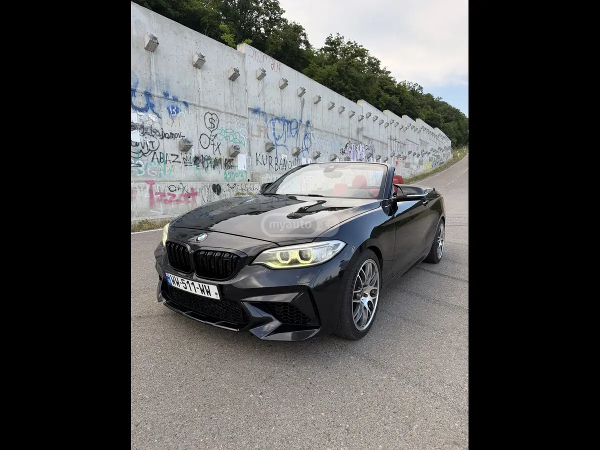 BMW M235