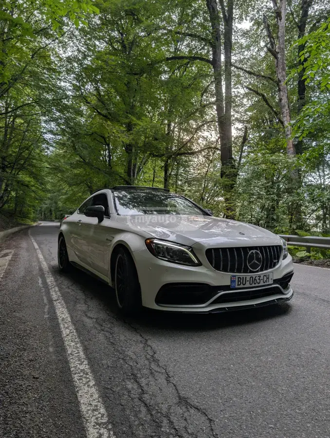 Mercedes-Benz C 63 AMG 2021 — photo 2