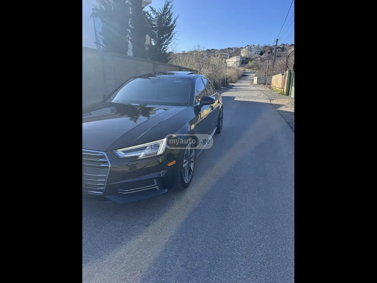 Audi A4 2017 — photo 2