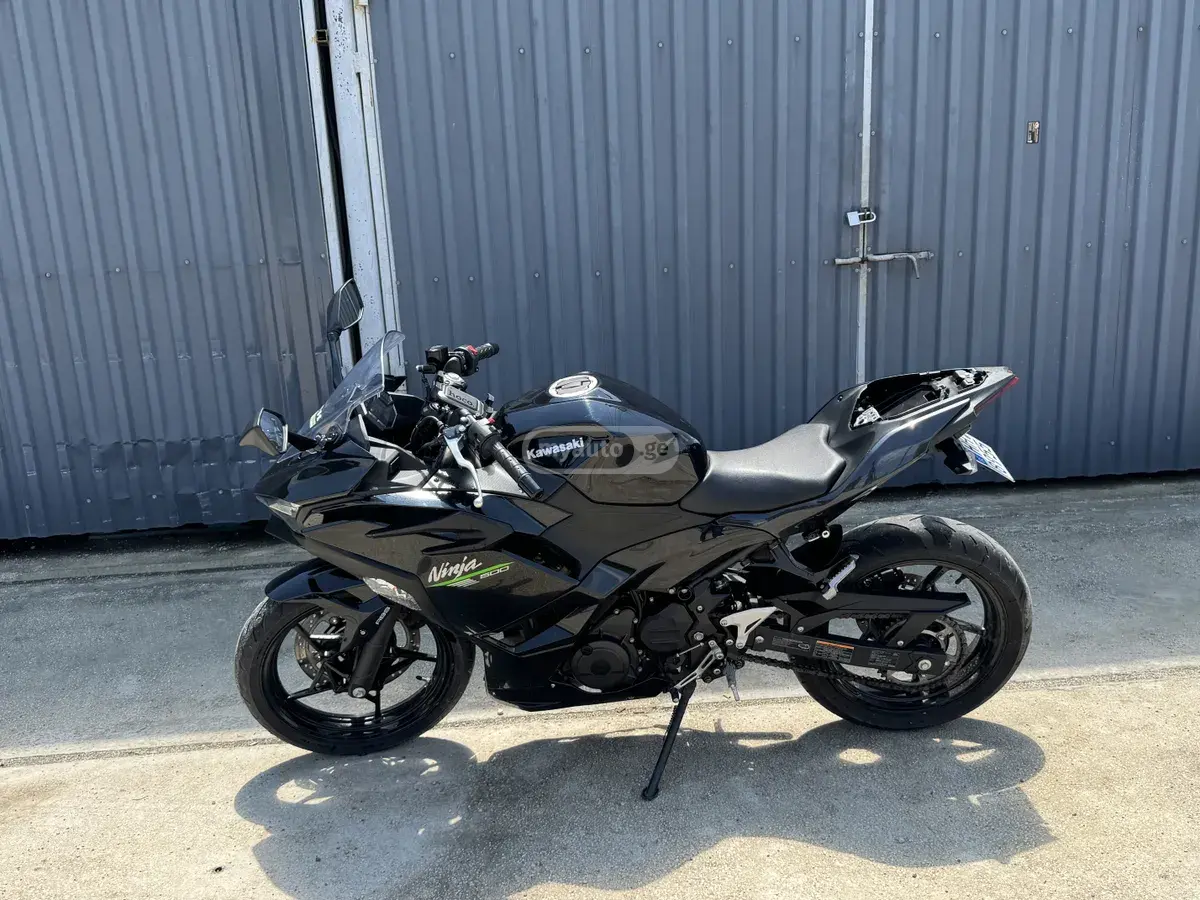 Kawasaki Ninja 500