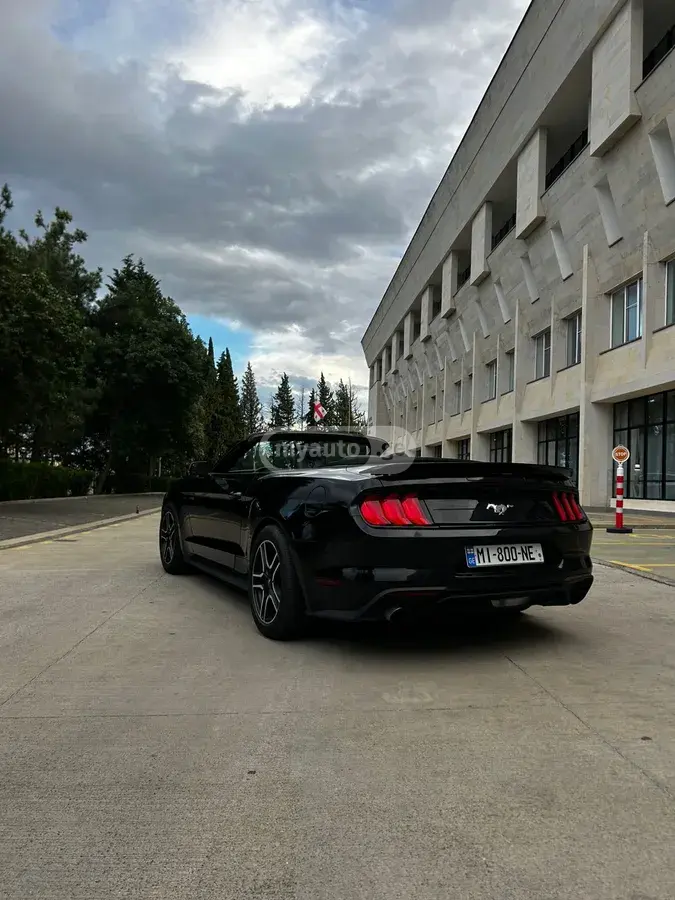 Ford Mustang 2018 — photo 2