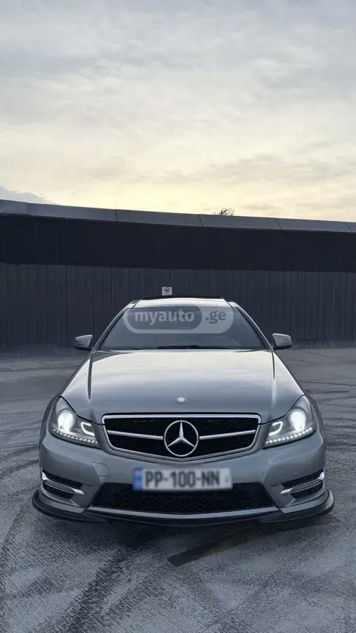 Mercedes-Benz C 350