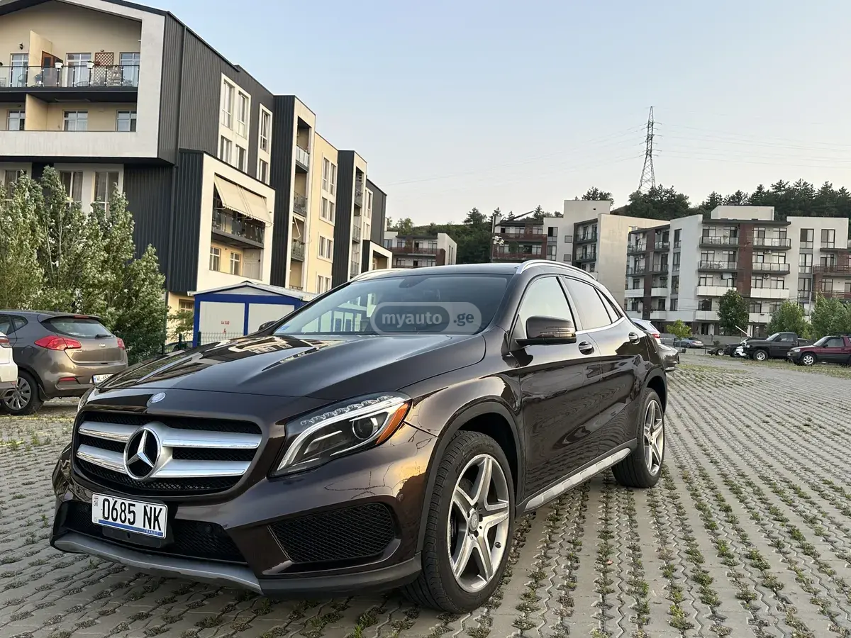 Mercedes-Benz GLA 250