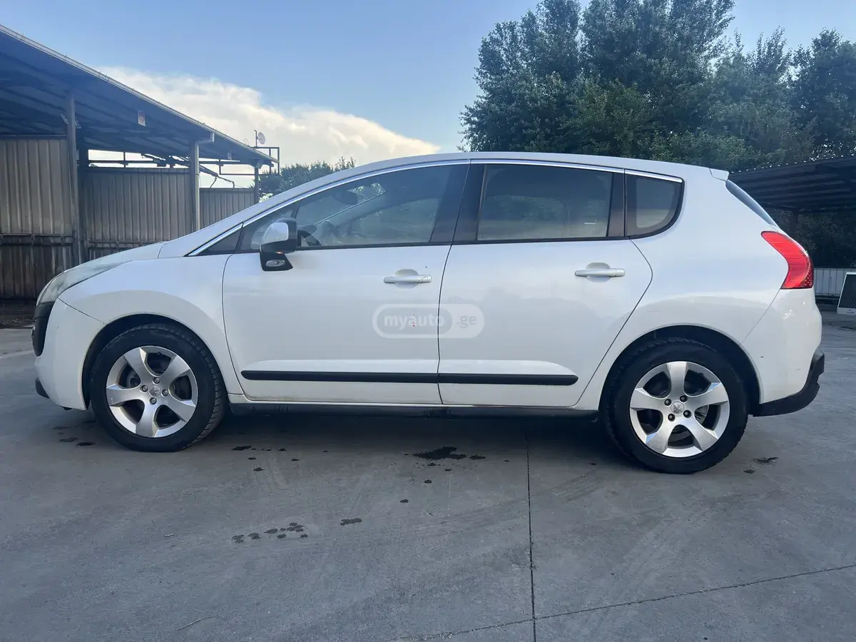 Peugeot 3008 2012 — photo 2