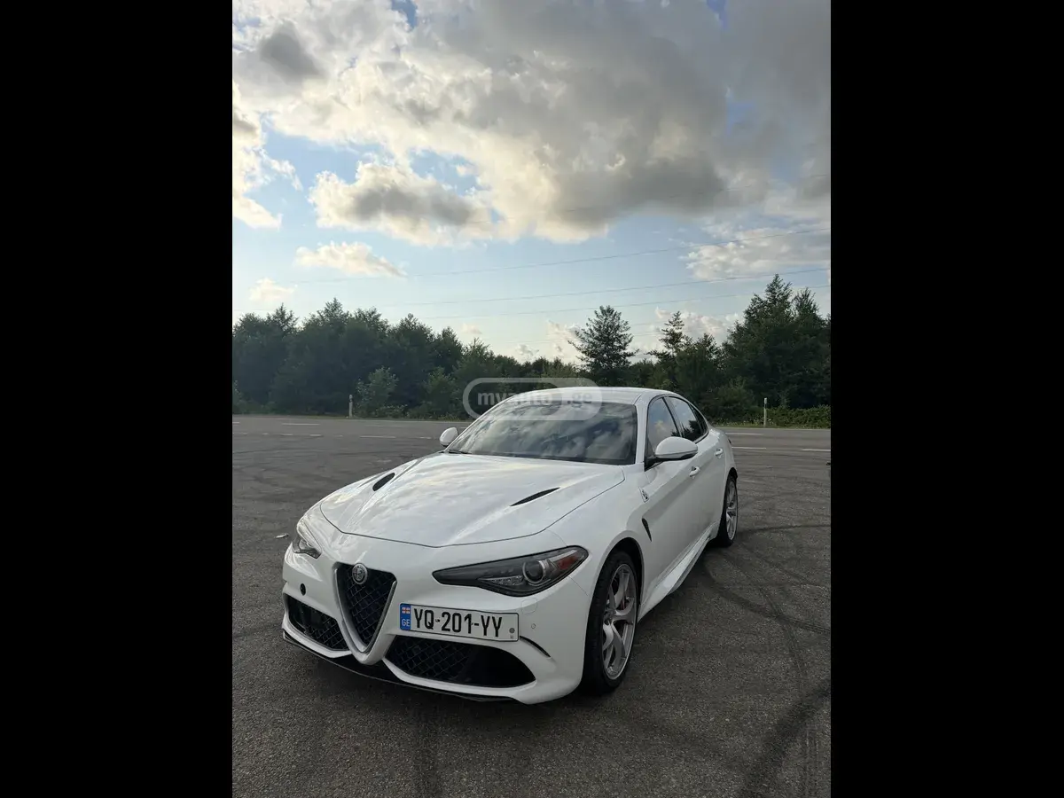 Alfa Romeo Giulia