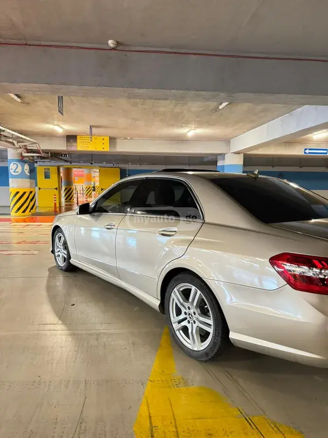 Mercedes-Benz E 350